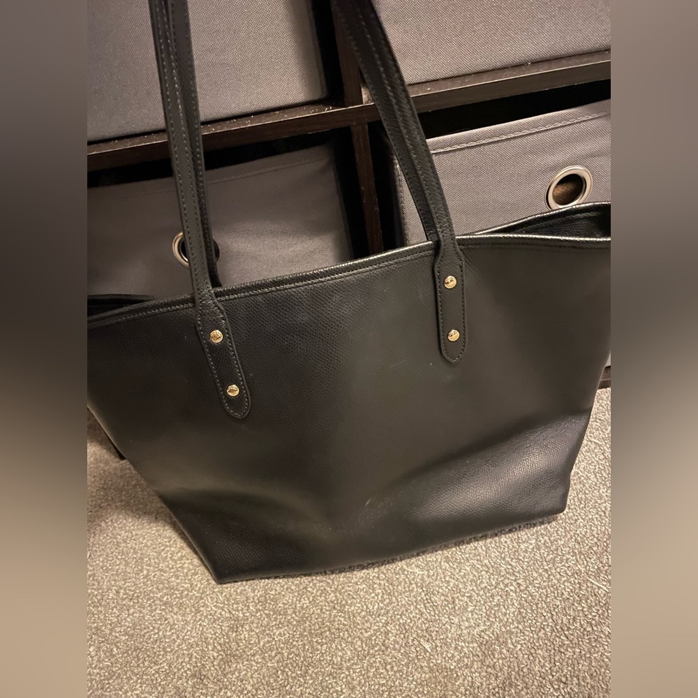 Coach Bag - Picture 2 of 3